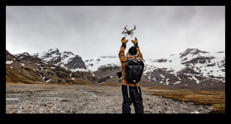 Virtuālie brīnumi II Ceļojums pa jūsu iztēles ainavām 3 Virtuālie brīnumi II: Atkal navigācija jaunās realitātēs virtuālās realitātes ainavās