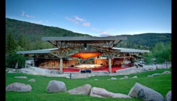 Kā ainavas iedvesmo un ietekmē brīvdabas kultūras pasākumu noformējumu?